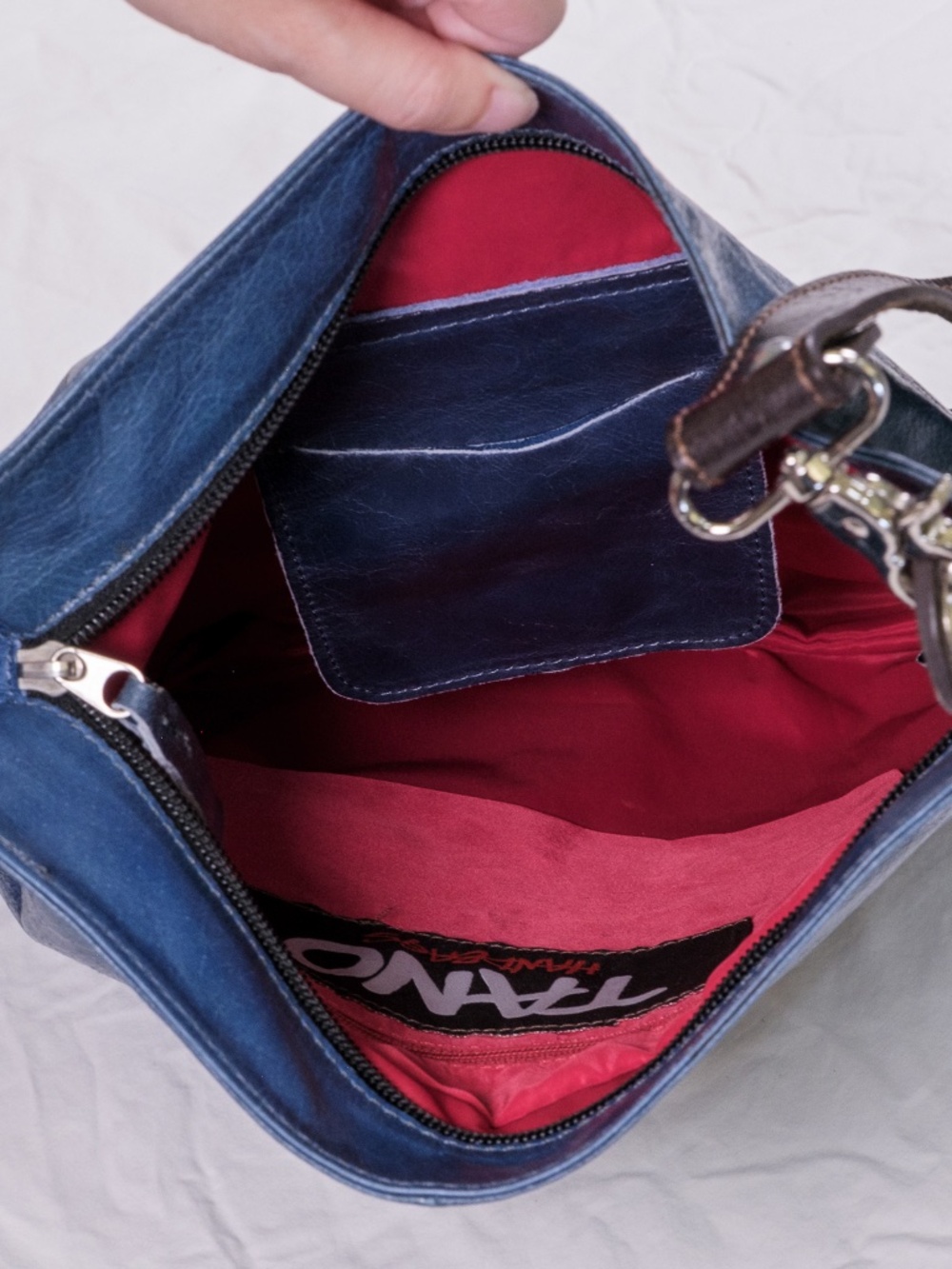 Tano Blue Teal Leather Crossbody Bag - Picture 10 of 12